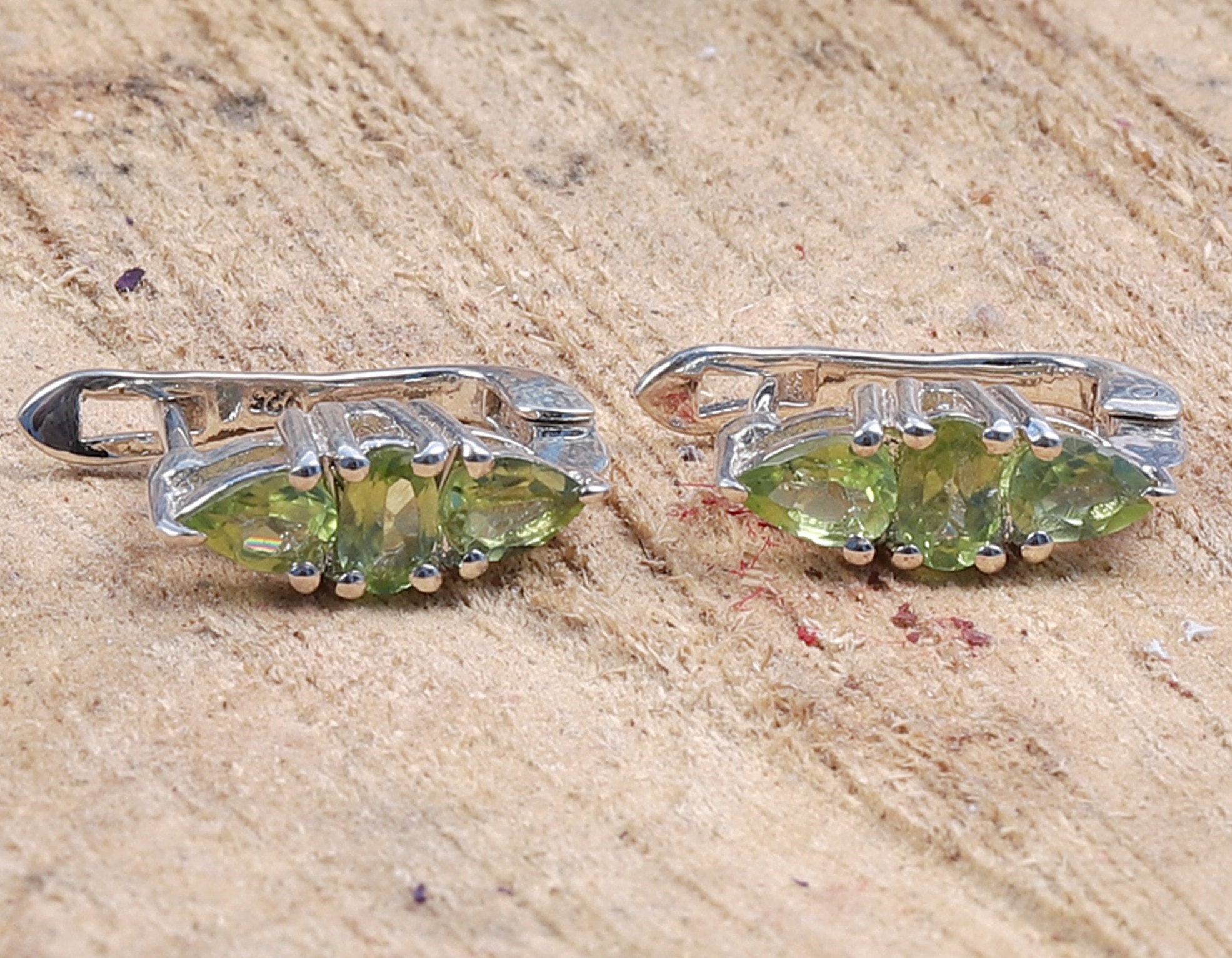 Peridot Stud Earring Peridot Birthstone Earrings Natural Etsy UK