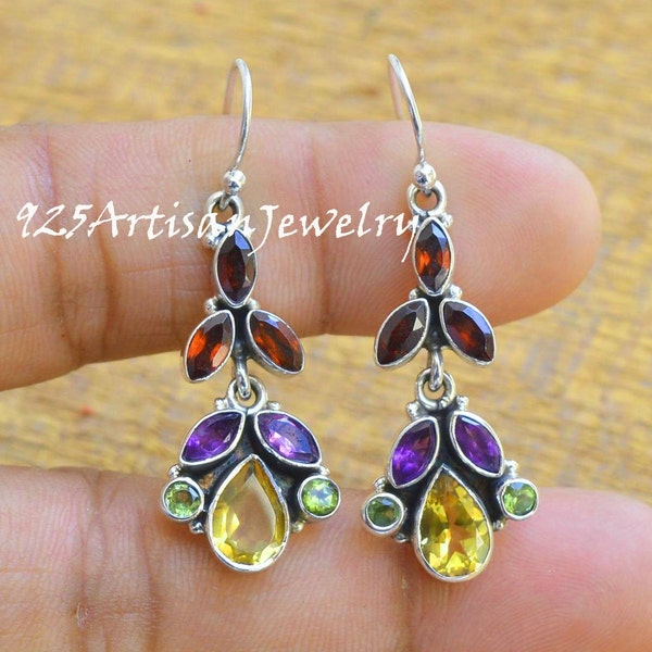 Orecchini in argento sterling con più pietre: granato, ametista, citrino, peridoto