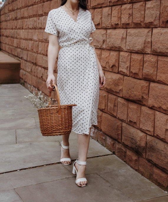 wrap dress 16