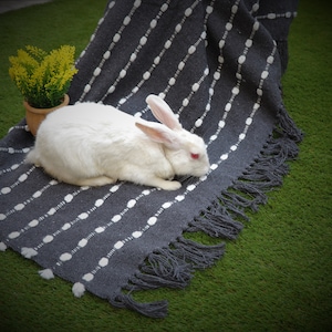 Throw Blankets Hand Woven Indian Handmade Cotton Grey White Throw Rug Embroidered Home Decor Blanket Throw