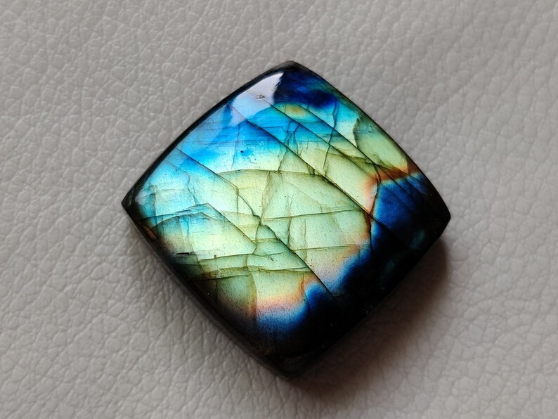 25X25X7 mm 51 CRT Amazing Multi Rare Flashy Fire Labradorite Gemstone Handmade Jewelry Making Stone Loose Cabochon