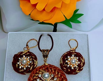 Earrings necklace set Brown crochet earrings Round necklace Elegant handmade earrings Thread woven earrings  Crochet earrings
