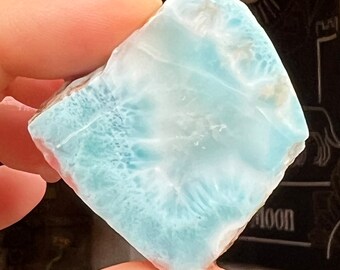 LARIMAR natürliche Mineralstufe - Semi-poliert - Dominikanische Republik - Atlantis Stein - AAA Qualität - Top Grade - echt - super blau