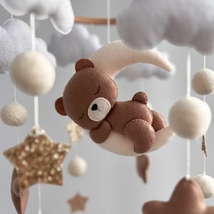 Felt baby mobile, musical crib mobile, baby room decor, cot mobile, hanging mobile, mobile for crib, baby shower gifts, baby nursery decor