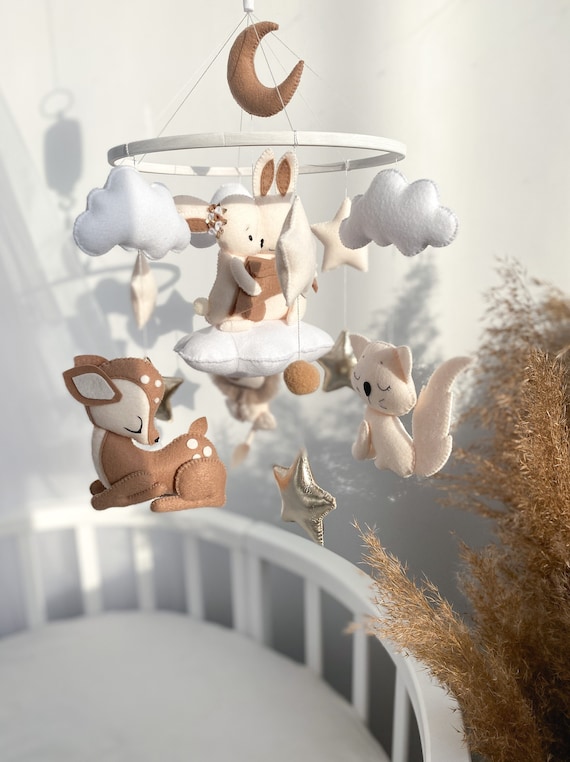 Baby crib mobile, baby nursery decor, newborn gift, newborn toy, girl nursery decor, crib mobiles, baby shower gifts, woodland mobile