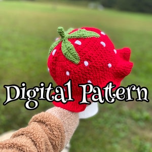 Adult Crochet Strawberry Bucket Hat (PATTERN)