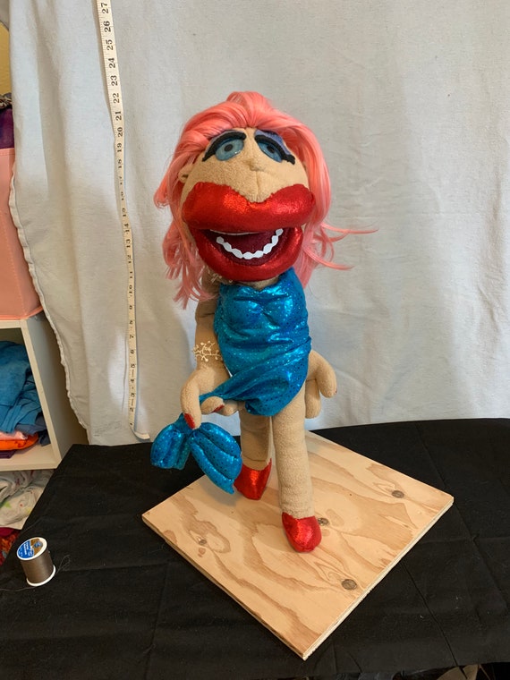 Mermaid hand best sale puppet