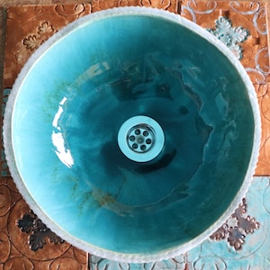 Artisanal Turquoise Ceramic Sink - Handmade 31 cm, Eco-Friendly, Nature-Inspired Design. Unique Bathroom Accent, Organic Bathroom Decor