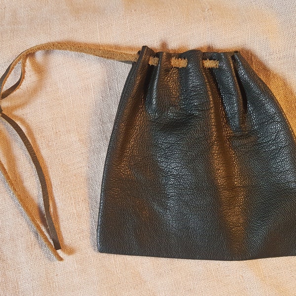 13th-14th Medieval Leather Purse.