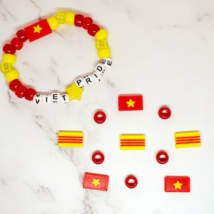 Vietnam North/South Flag Kandi Beads (8/16/24/40 pcs)
