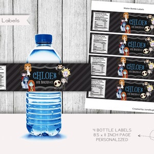 Puede incluir: Cuatro etiquetas imprimibles para botellas de agua con un fondo a rayas blanco y negro y un diseño de estilo pizarra. Las etiquetas presentan un grupo de personajes de dibujos animados de la película 'Pesadilla antes de Navidad' y el texto 'Chloe's 5th Birthday'.