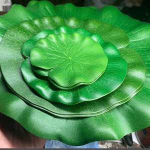 Set of 6 Floating Lily Pads Artificial Pond Decor