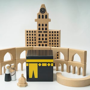 Makkah Wooden Play Set with customized canvas bag