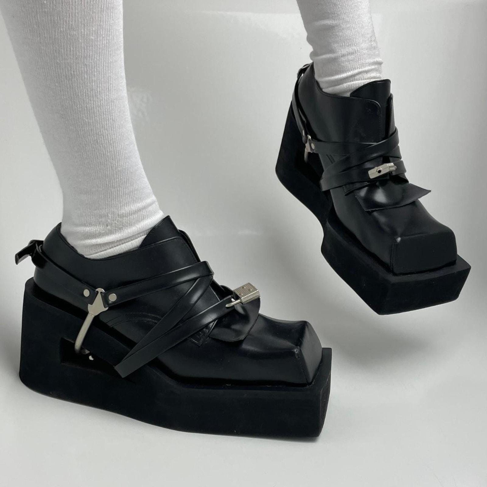 靴 Koji Kuga Chainsaw Toe Heel Loafer 靴 Koji Kuga Chainsaw Toe Heel Loafer Koji Kuga Platform