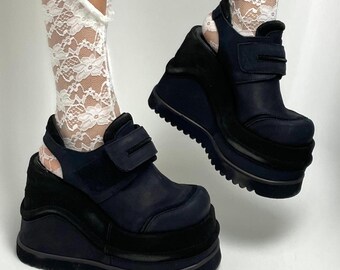 Vintage 1970s Woven Platform Sandals Shoes Funky Chunky