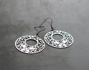 Earrings Modern, round, large hanging earrings made of stainless steel in silver - 6.5 cm total length - great gift idea for women