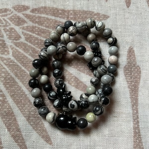 Carved Obsidian Spider with Black Network Jasper 8mm Beaded Bracelet 7.5”