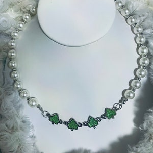 IVY all that Series Pretty Pearl Necklace