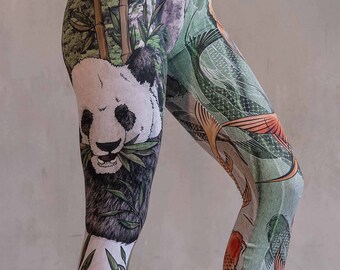 Leggings con estampado de peces koi y pandas: Arte de jardín zen, estilo deportivo suave como la mantequilla.