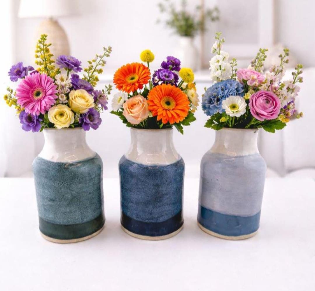 Handmade Ceramic Bud Vase, Modern Home Decor, Mom Gift - Etsy