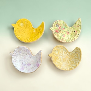 Little Birdie Ring Dish – Handmade Ceramic Trinket Dish – For Rings, Earrings, Keys & Tiny Treasures, Tea Spoon Rest, Cute Spring decor