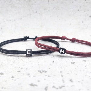 Surfbalance conjunto de 2 pulseras finas para parejas con cuentas de letras, paracord, minimalista, cuerda de vela, regalo, pulsera de la amistad