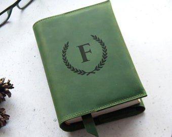 Monogrambokomslag, Graverat bokomslag, Grönt bokomslag, Stort bokomslag, Personligt bokomslag, Anpassade bokomslagspresenter