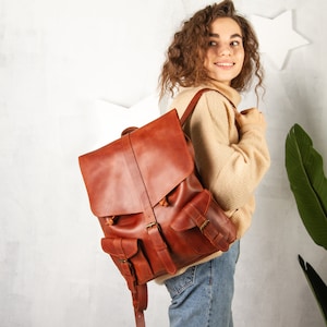 Zaino per laptop,Zaino minimalista,Zaino da viaggio,Zaino in pelle Donna,Zaino in pelle,Zaino donna,Regalo personalizzato
