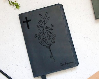 Bible cover sleeve,Personalized bible cover,Custom bible cover for women,Bible case personalized