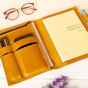 Custom leather planner sleeve, Handmade organizer for hobonichi weekly, Refillable journal wrap, Slim agenda case, Gift stationery lovers