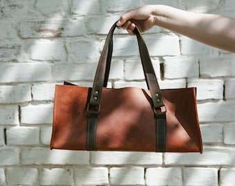 Personalized leather tool bag for men, Handmade tool organizer with strap, Durable storage case for handyman, Carpenter or electrician gift