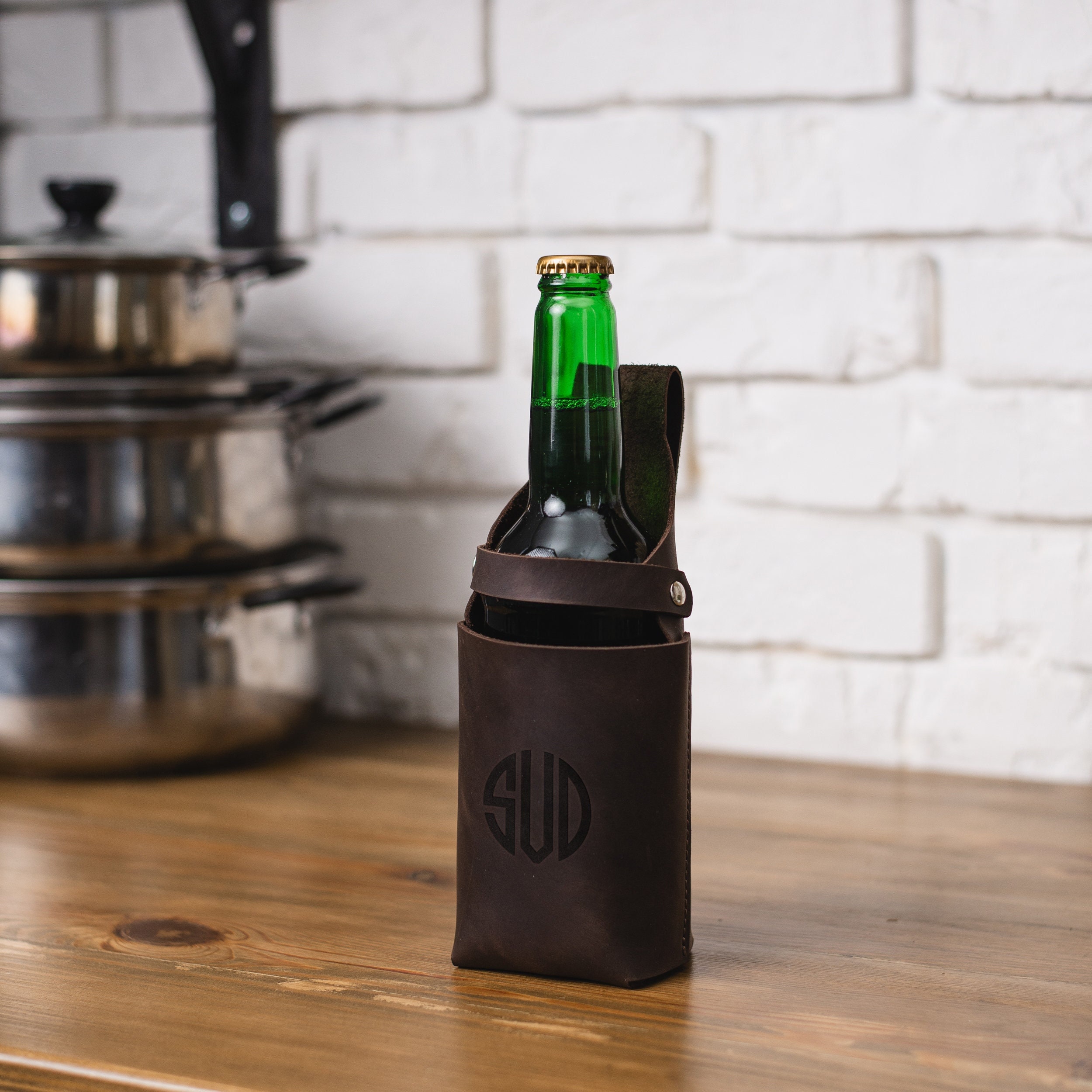 Yeti Glass Beer Bottle Holder Zip Up Bottle Koozie Cooler C107411