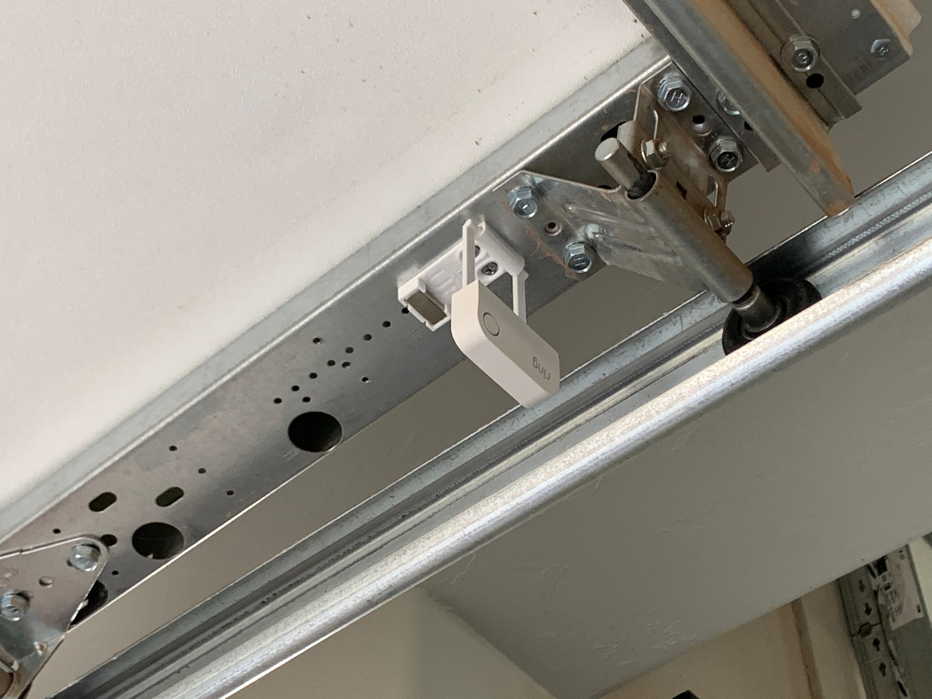 Soporte Para Sensor De Puerta De Garaje - Montaje Fácil, Material ABS, Compatible Con La Mayoría De Sistemas De Alarma