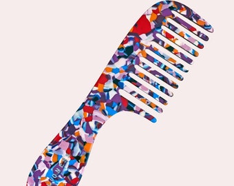 Amélie Comb | Rainbow Kaleidoscope Comb | Multi-Colored Comb | Inclusive Comb | Resin Hair Brush | Colorful Travel Comb | Cosmopolitan Award