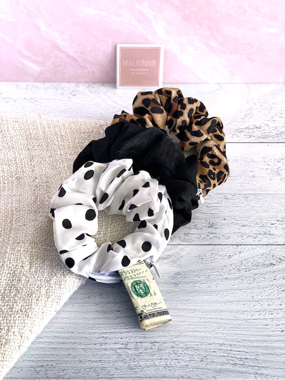 Zipper scrunchie 2024