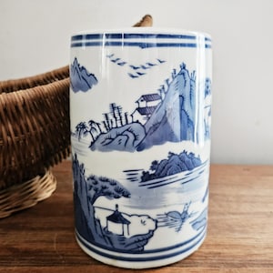 Vintage Chinese Blue & White Brush Pot Chinoserie