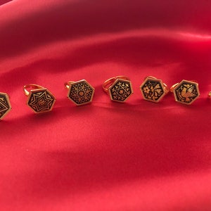 Damascene Zeshoekige Verstelbare Ring 24K Goud.  Damascene Toledo Spanje.  Nieuw. Luxe sieraden.