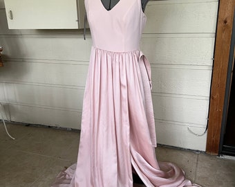 Vera Wang White collection pink prom dress bridal gown