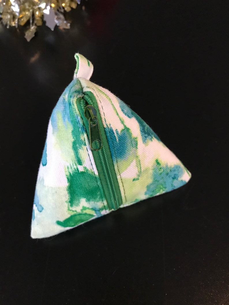 Triangle pyramid zipper pouch for coins earphones chargers etc; no raw edges exposed inside