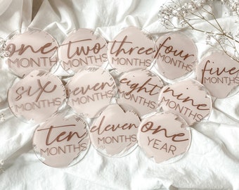 Acrylic Baby Milestones Disc | Monthly Milestone Markers | Baby Announcement | 12 Month Set | Bump Update Sign