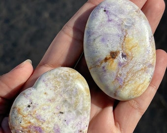 Hackmanite, UV Reactive Hackmanite, Hackmanite Heart Palm Stone, Hackmanite Stone, Crystal Palm Stone