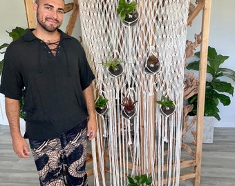 Makramee-Vorhang mit 6 Pflanzenaufhängern zum Aufhängen im Garten