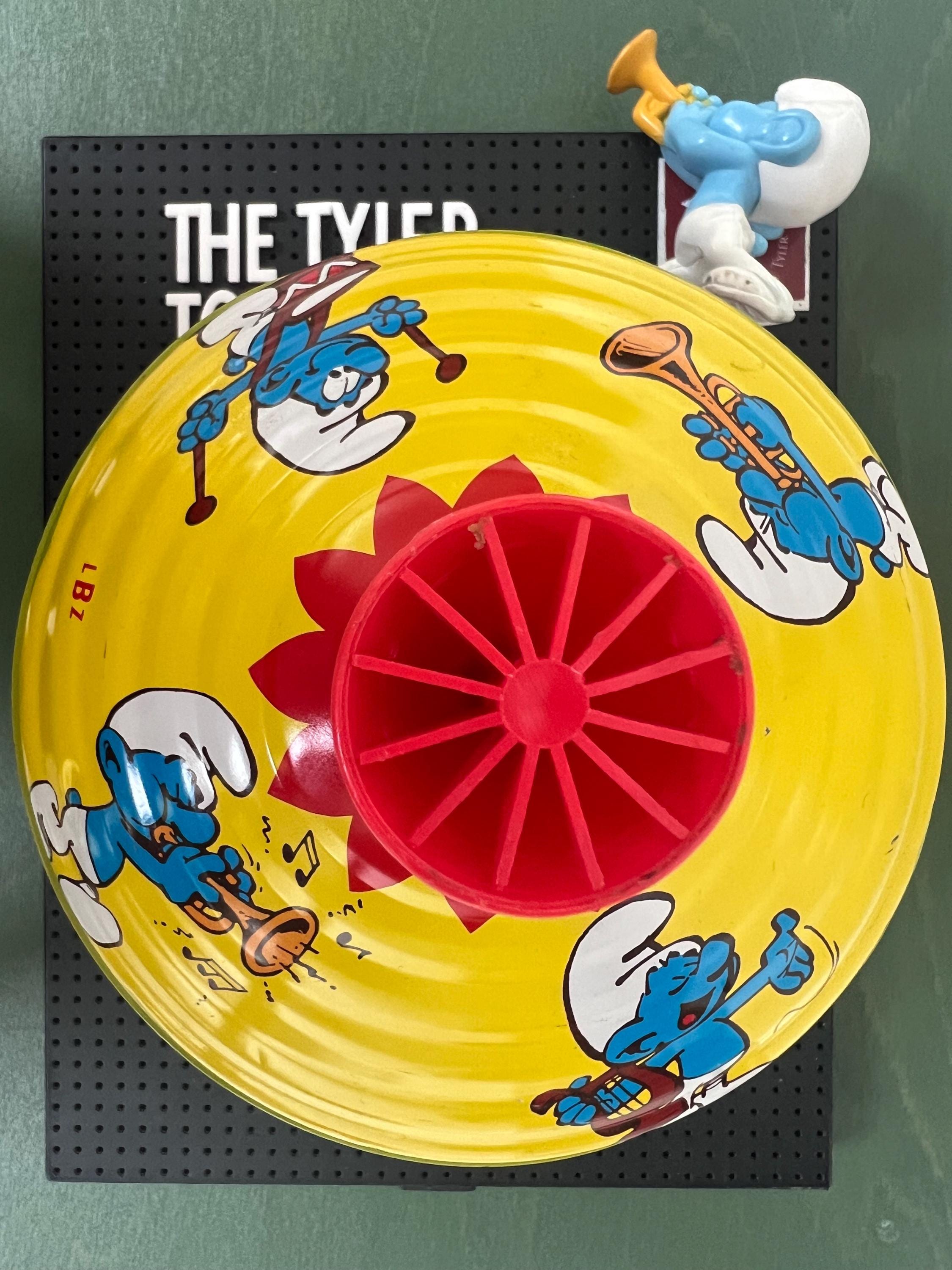 Vintage Peyo Set of a German Smurfs spinning top with 1 Peyo figurine - Children’s toys of the past by Lorenz Bolz