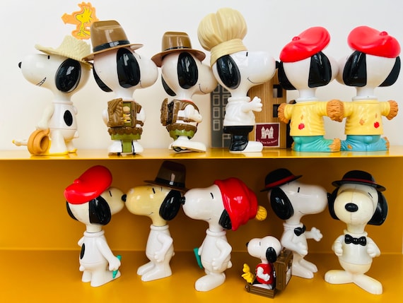 Mc Donalds Peanuts Snoopy Figurines Collectibles 2000 - Etsy