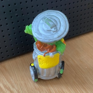 Vintage Sesame Street PVC Figures / big bird / Oscar Grouch / Made in Germany / west Germany / Bullyland / JHP imagen 8