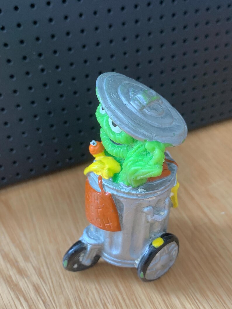 Vintage Sesame Street PVC Figures / big bird / Oscar Grouch / Made in Germany / west Germany / Bullyland / JHP imagen 7