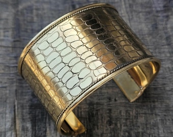 Large bracelet manchette en laiton, bijoux tendance bohèmes ton or