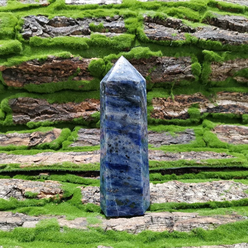 1.261kg Natural blue-veins stone Crystal Cheap mail order shopping Obelisk Tower Quartz Cr Ranking TOP7