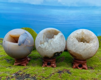 Agate Geode Crystal Sphere Gemstone Quartz Ball Healing Home Decor Energy Crystal Gift + stand