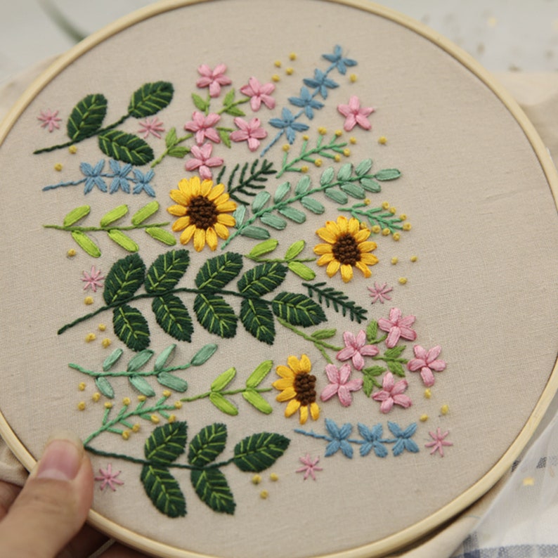 Modern Embroidery Home Decor Floral Embroidery Kits Handmade Floral Embroidery Floral Beginner Embroidery Kit DIY Embroidery Full Kits